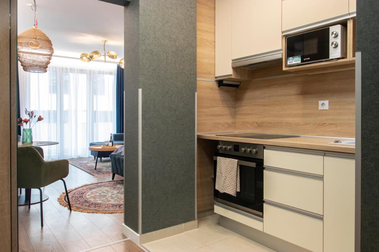 Grand Suites Corvin Budapeste Exterior foto