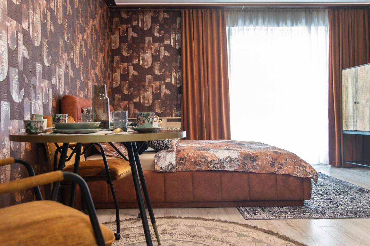 Grand Suites Corvin Budapeste Exterior foto